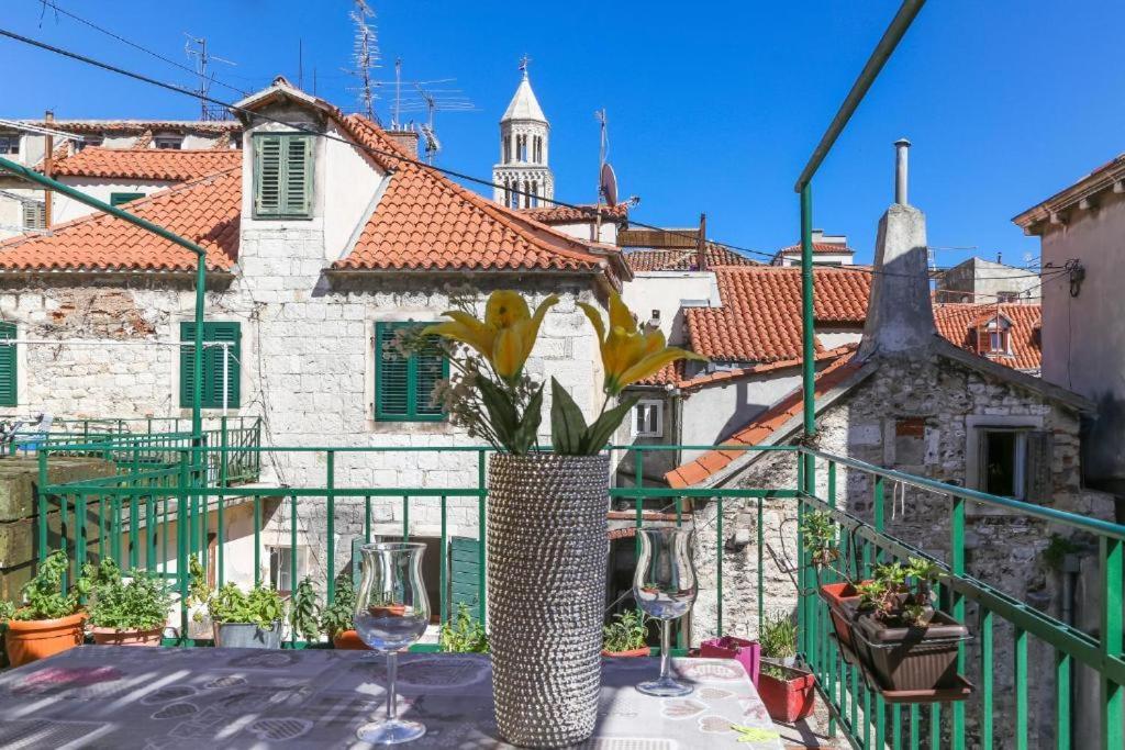 Luxury 2 Bedroom-2 Bathroom Apartment & Studio App With Rooftop Terrace Split Exterior photo